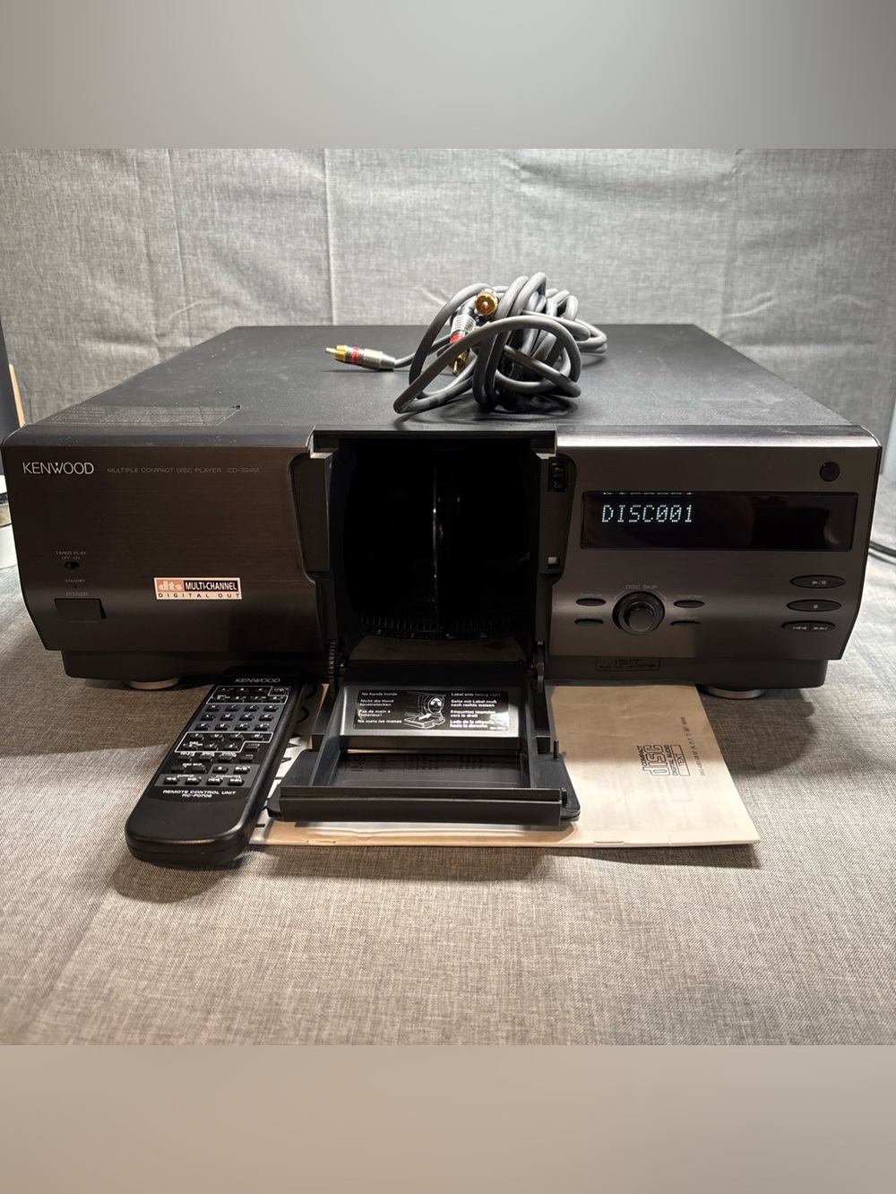 Kenwood CD-324M 200 Disc CD Changer Player With Remote, Manual, AV Cables
